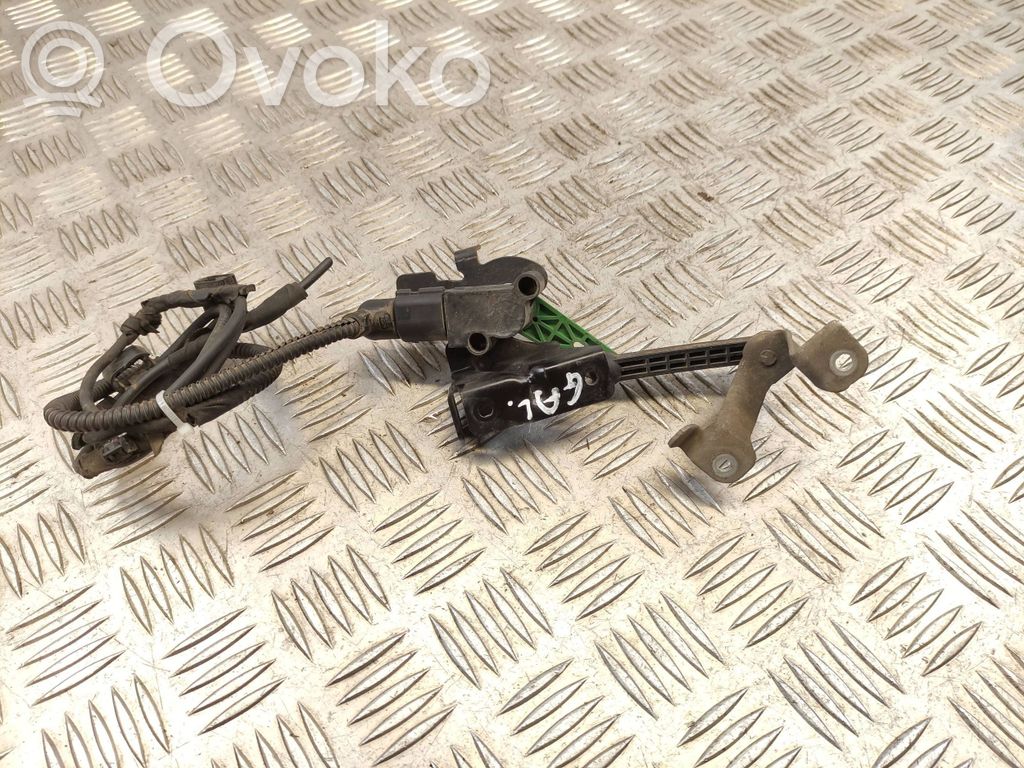 Audi A3 S3 8V Rear height level sensor lever 