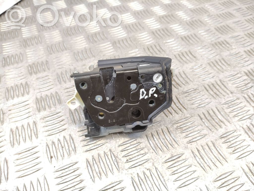 Audi A3 S3 8V Front door lock 