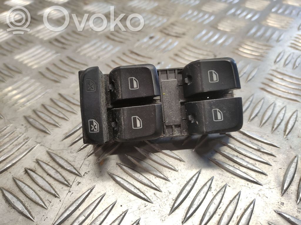 Audi A4 S4 B8 8K Electric window control switch 