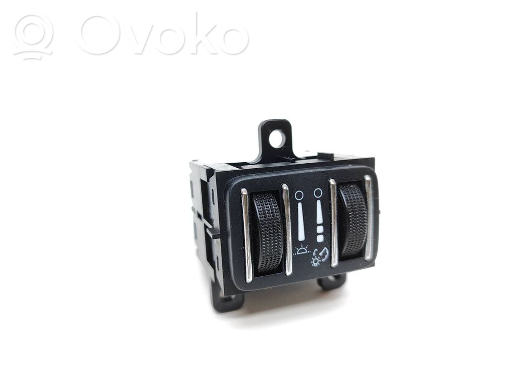 Maserati Ghibli Headlight level height control switch 