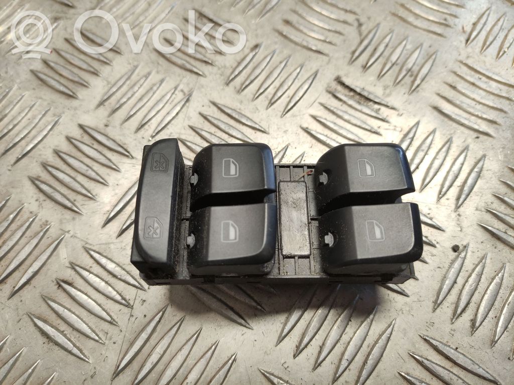 Audi A4 S4 B8 8K Electric window control switch 