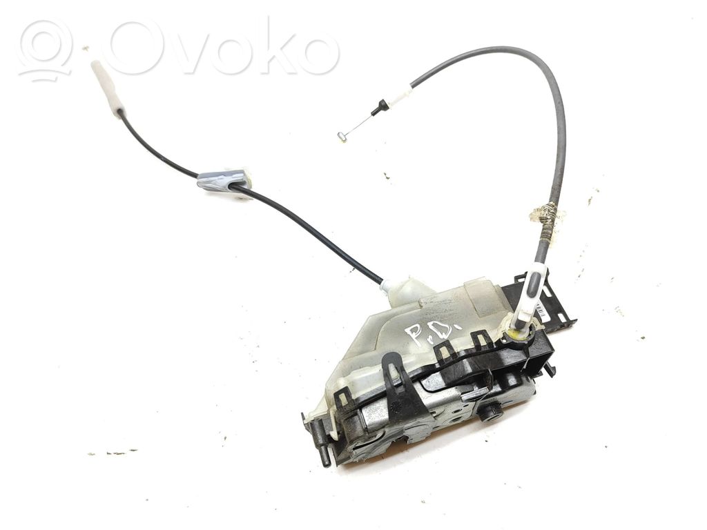 Citroen C3 Front door lock 
