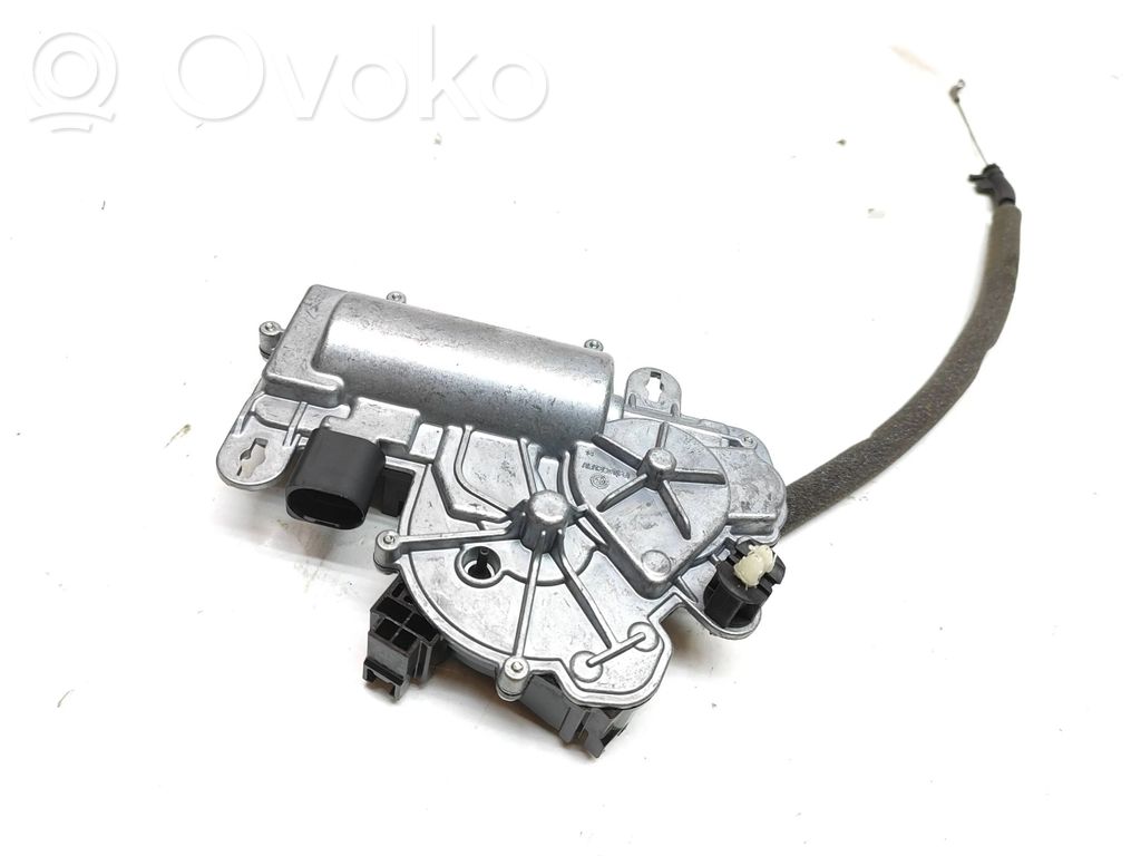 Siłownik elektryczny podnoszenia klapy tylnej / bagażnika   5TA827887C,120320,060756