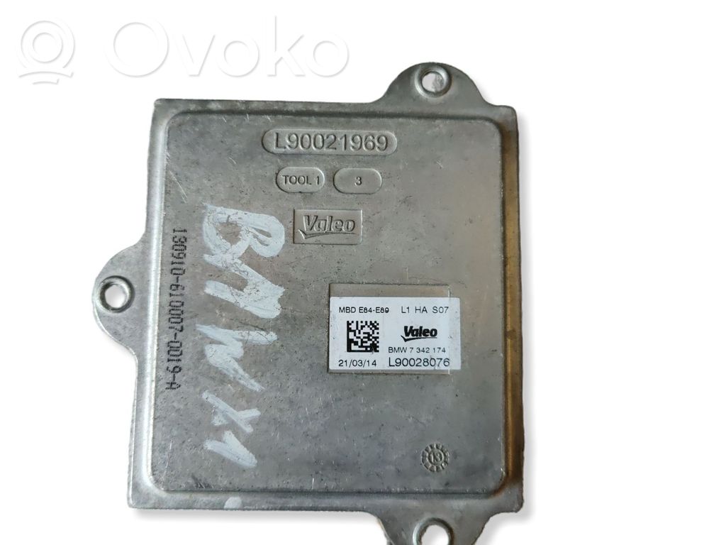 BMW X1 E84 Headlight ballast module Xenon 