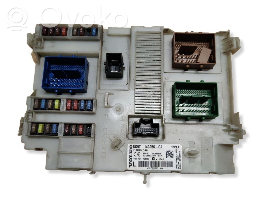 Volvo XC60 Fuse module 
