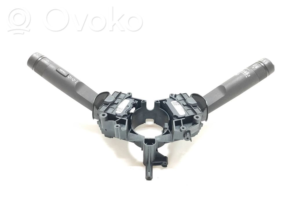 Chevrolet Cruze Indicator stalk 