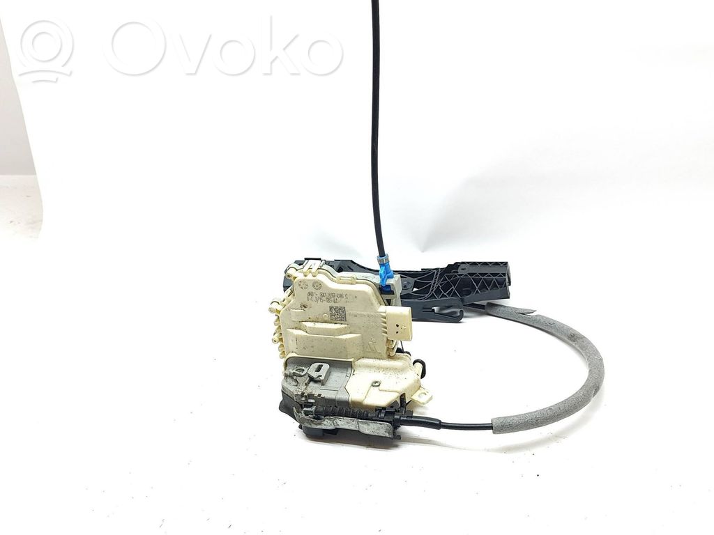 Audi A3 S3 8V Front door lock 
