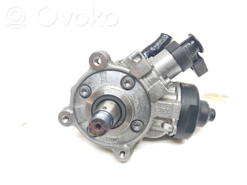 Audi A4 S4 B9 Fuel injection high pressure pump 