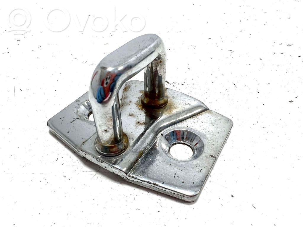BMW 5 E60 E61 Front door lock loop/hook striker 