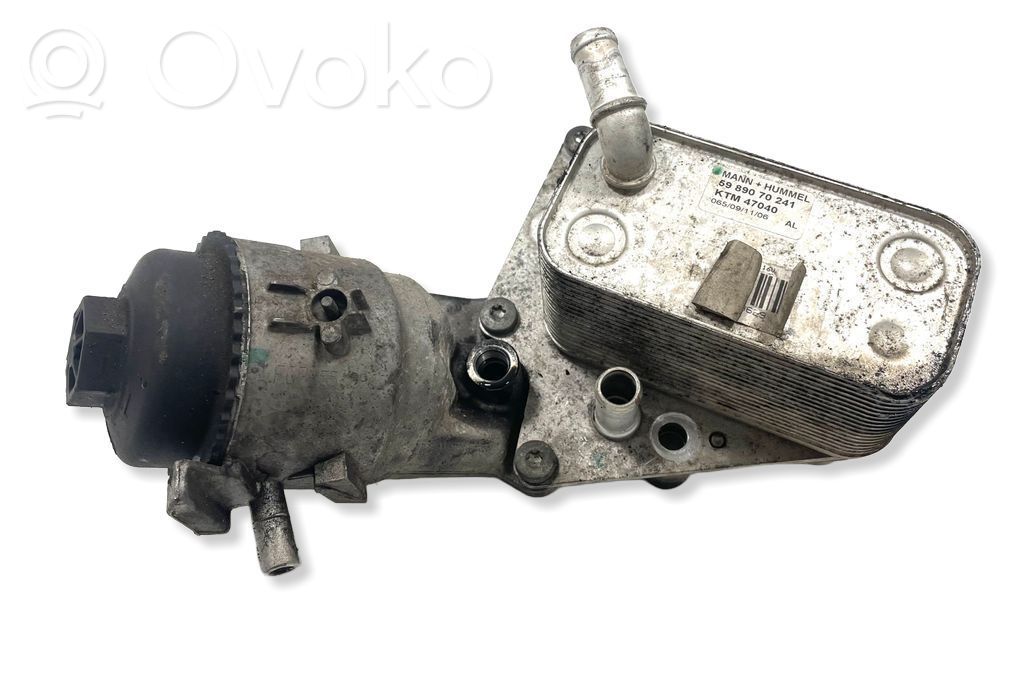 Opel Astra H Oil filter mounting bracket 