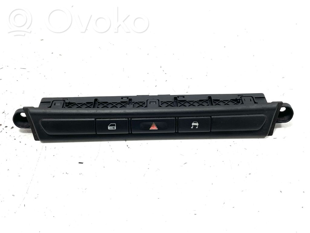 Jaguar S-Type Hazard light switch 