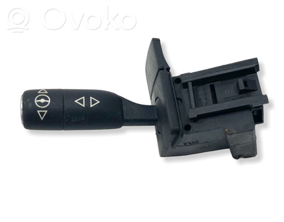 BMW X5 E53 Steering wheel adjustment switch 