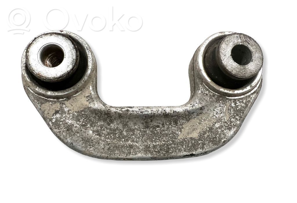 Audi A4 S4 B7 8E 8H Stabilizatora stienis 