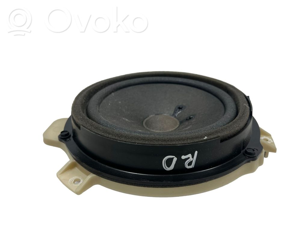 Ford C-MAX II Front door speaker 