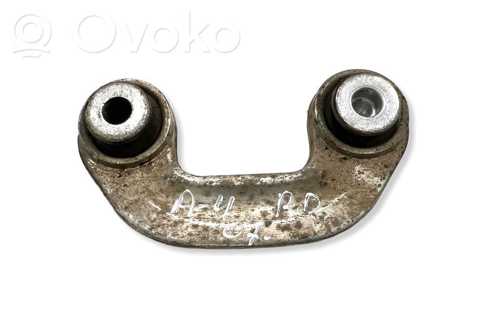 Audi A4 S4 B7 8E 8H Stabilizatora stienis 