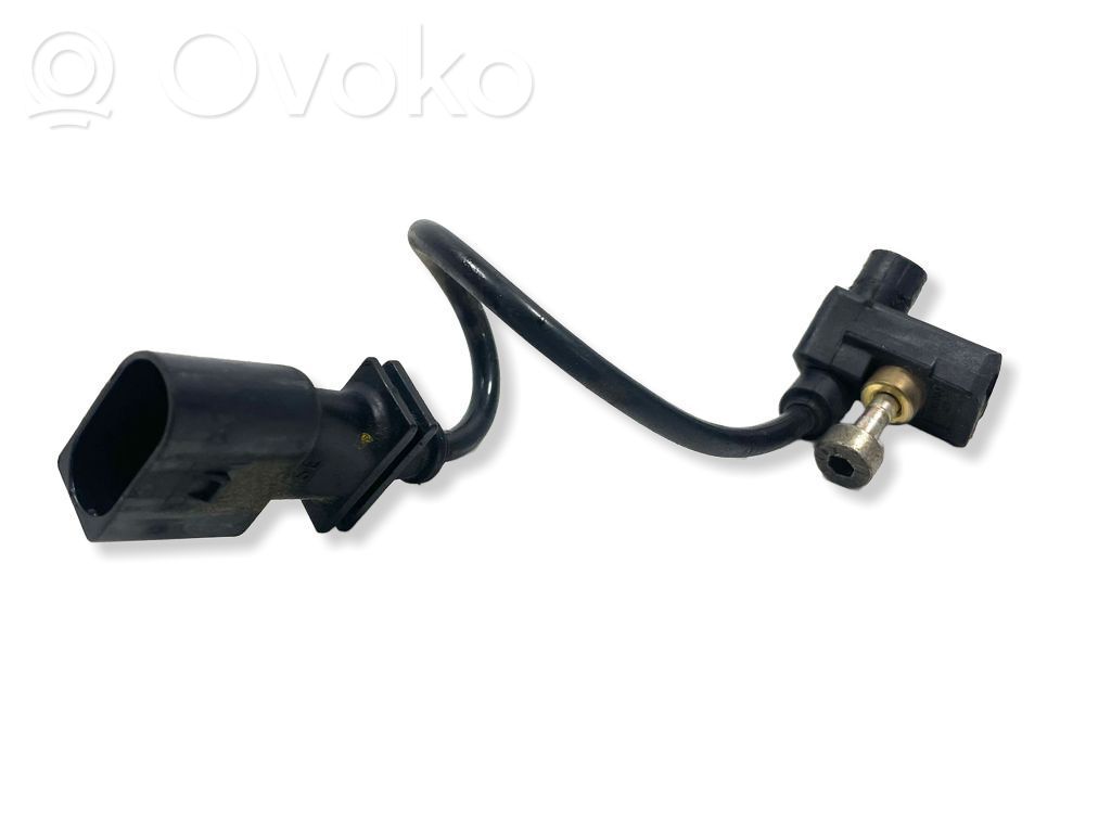BMW X3 E83 Crankshaft position sensor 