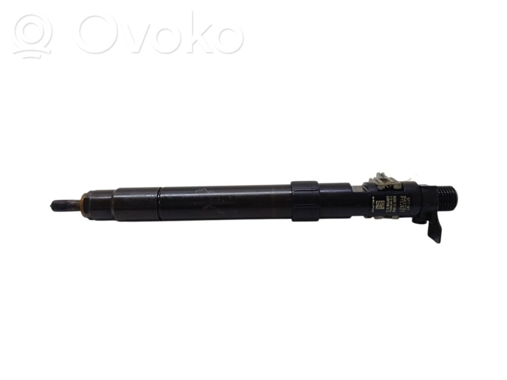 Ford Kuga II Fuel injector 