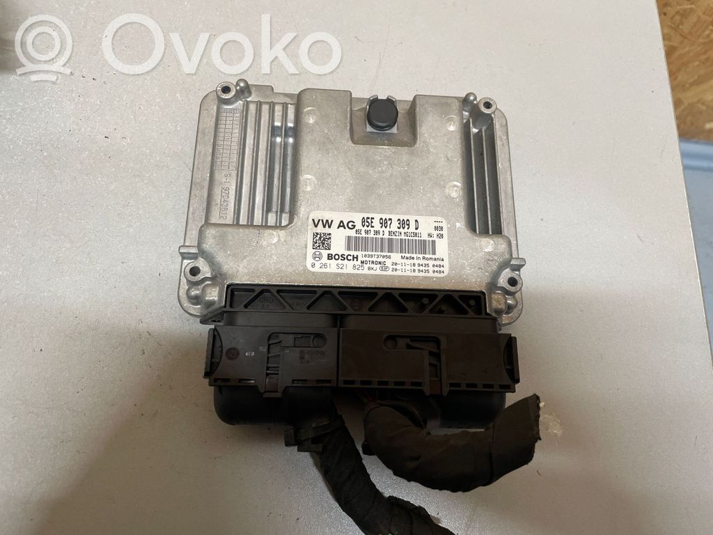 Skoda Octavia Mk4 Engine control unit/module 