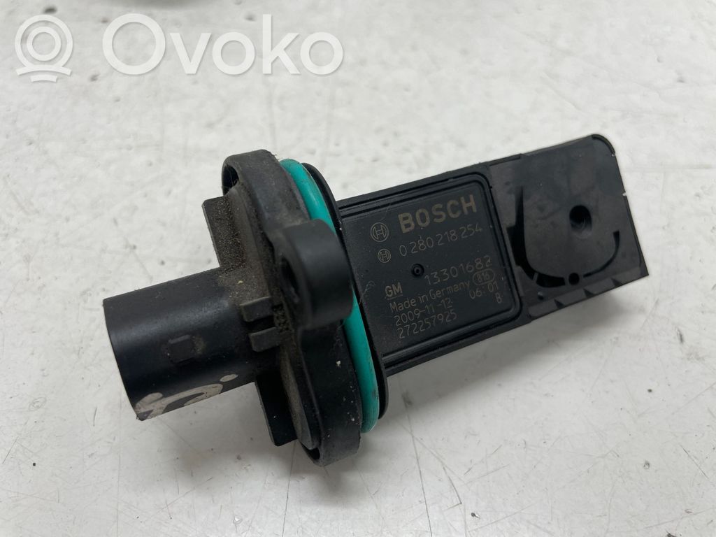 Opel Astra J Mass air flow meter 