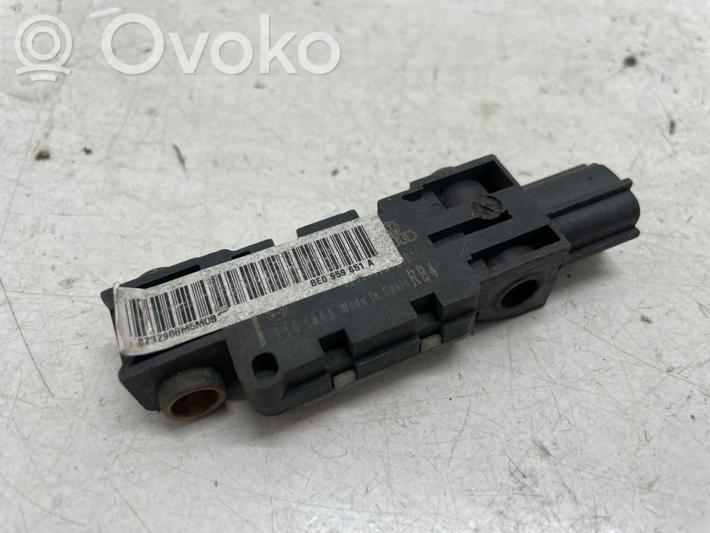 Audi A6 S6 C6 4F Airbag deployment crash/impact sensor 