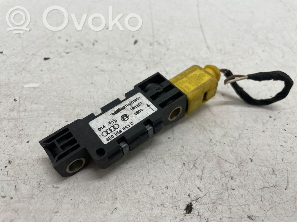 Audi A6 S6 C6 4F Airbag deployment crash/impact sensor 
