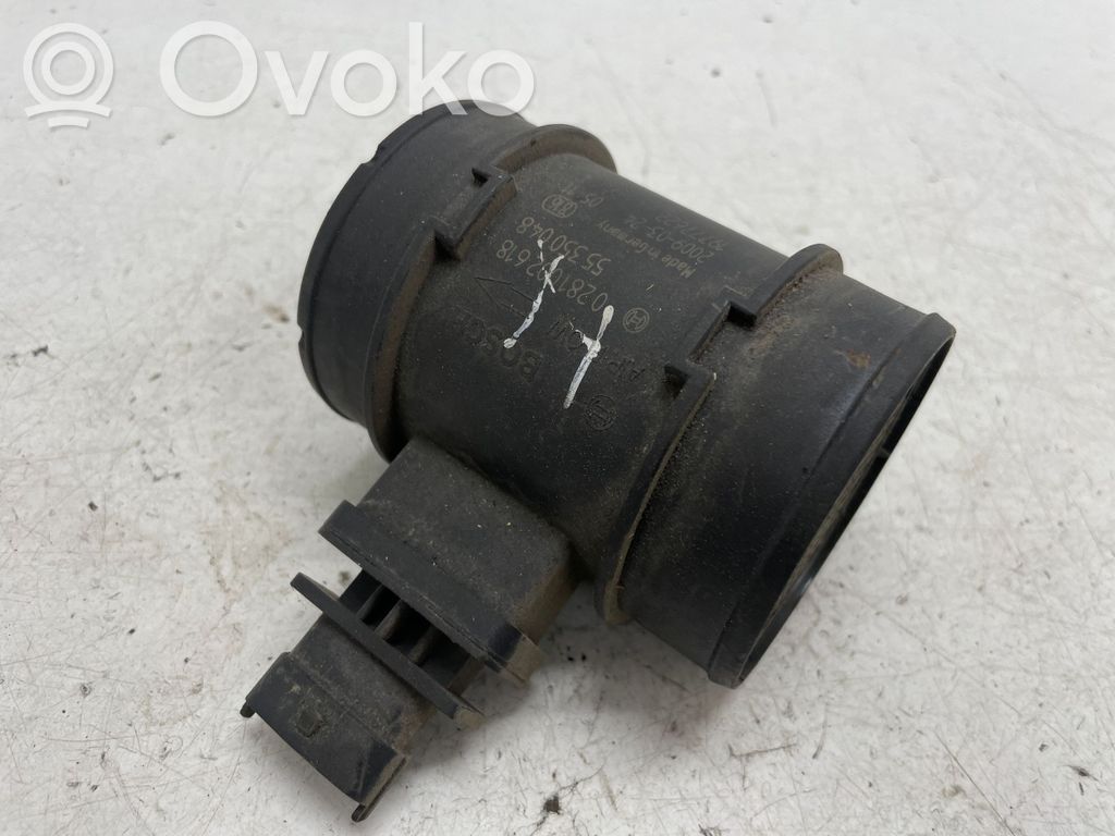 Opel Astra H Mass air flow meter 