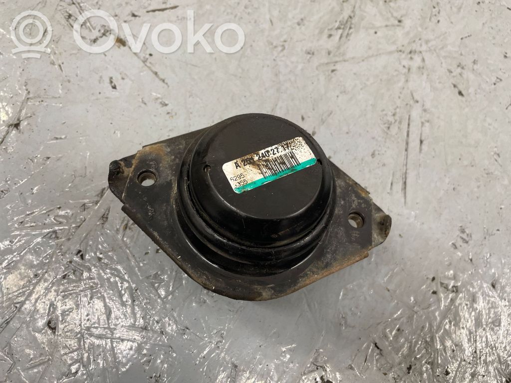 Mercedes-Benz R W251 Supporto di montaggio del motore