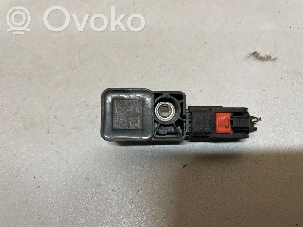 Opel Insignia A Airbag deployment crash/impact sensor 
