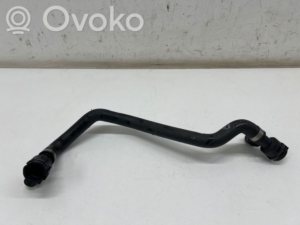 BMW i4 Engine coolant pipe/hose 