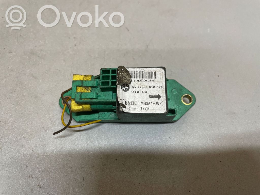 Airbag deployment crash/impact sensor   6910678
