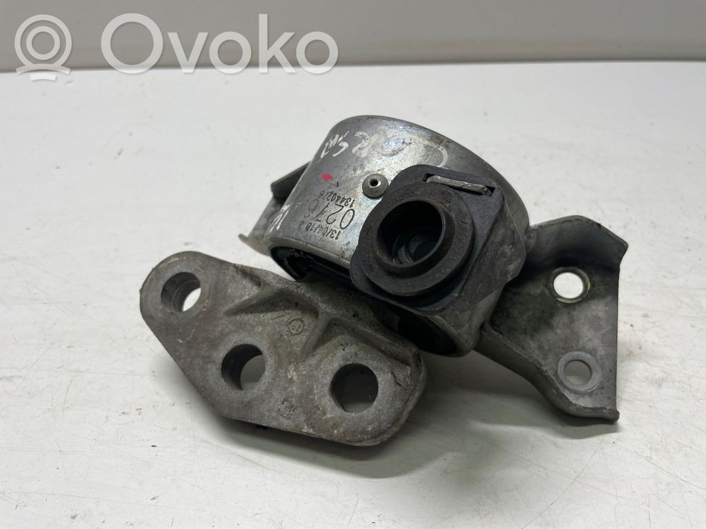 Opel Corsa E Engine mount bracket 