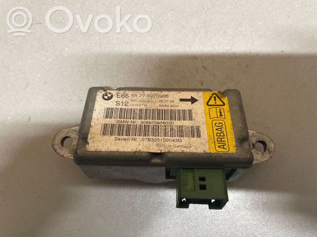 Airbag deployment crash/impact sensor   6970906