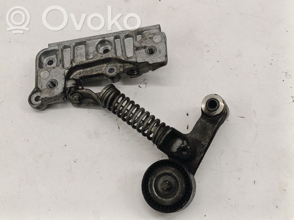 Mercedes-Benz GLA W156 X156 Diržo įtempėjas 
