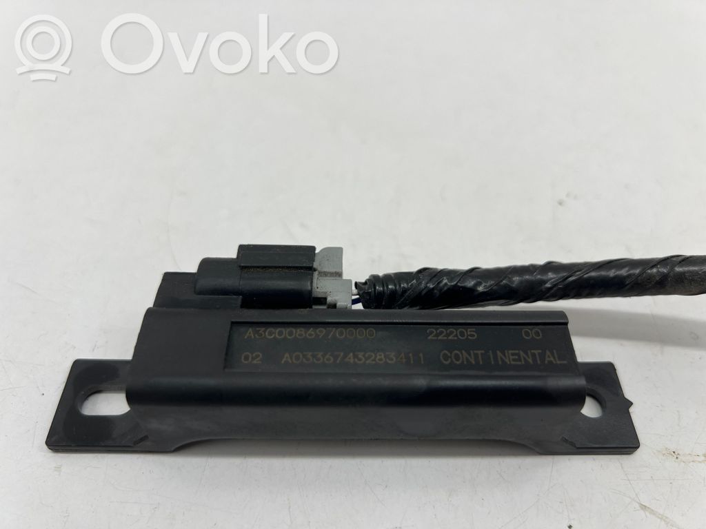 Nissan Qashqai J12 Keyless system antenna 