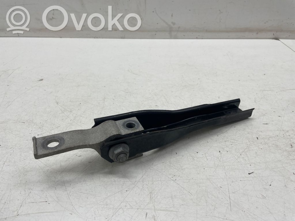 Audi A3 8Y Pavarų dėžės tvirtinimo kronšteinas 