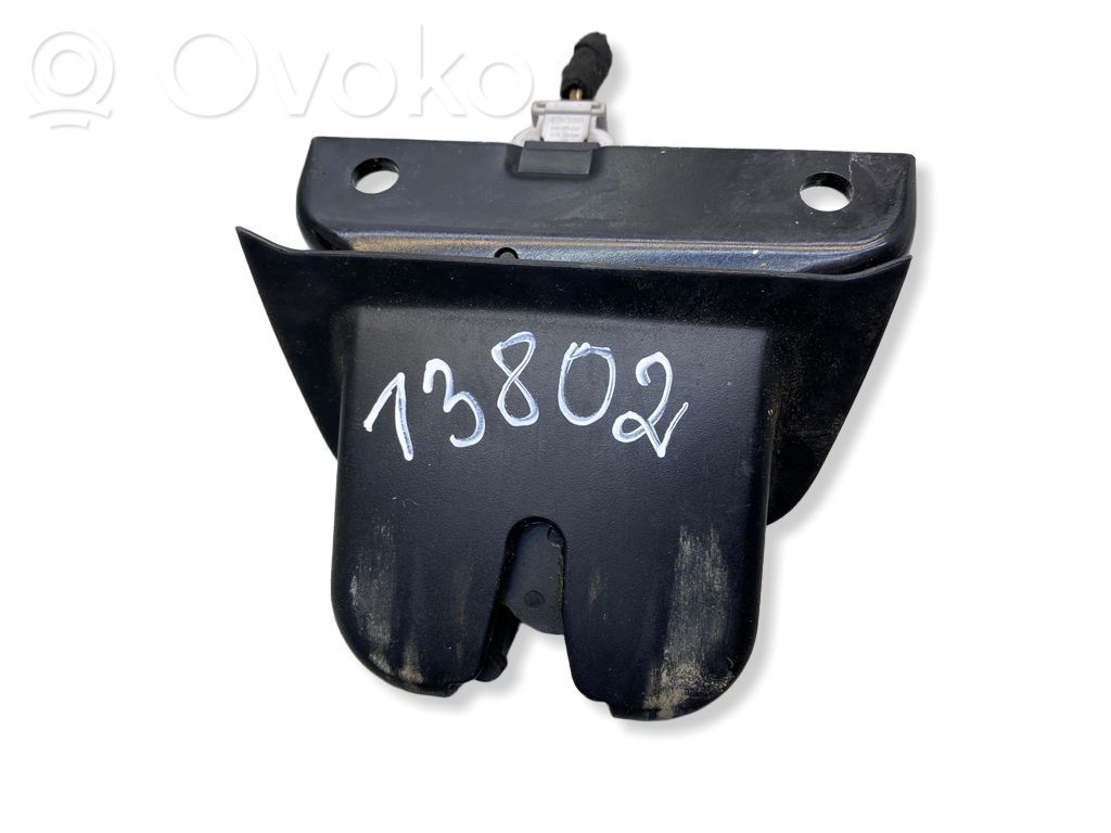 Audi A4 S4 B6 8E 8H Tailgate/trunk/boot lock/catch/latch 