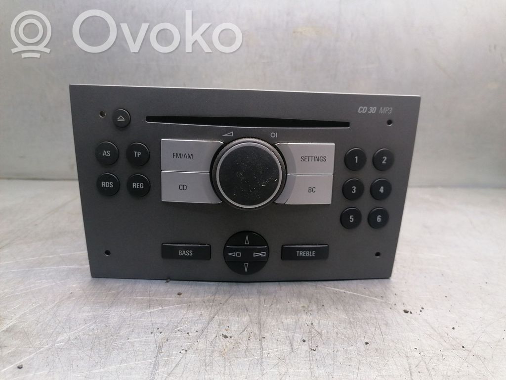 Opel Astra H Radio/CD/DVD/GPS head unit 