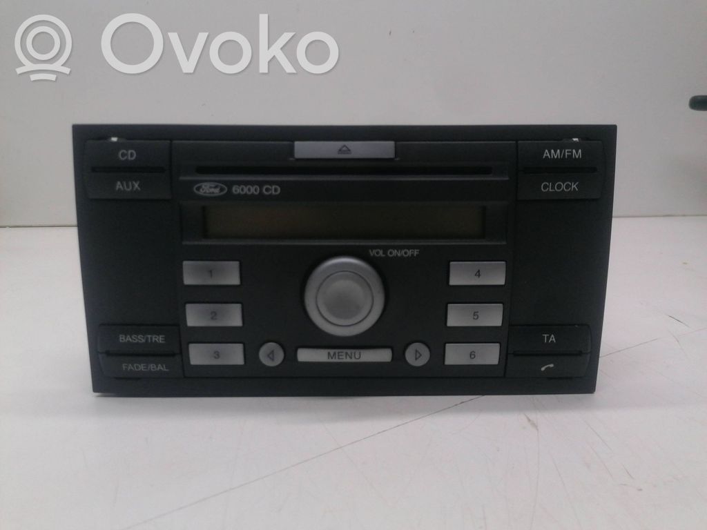 Ford Focus Radio/CD/DVD/GPS head unit 