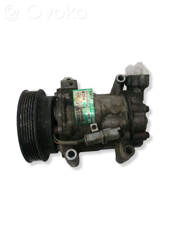 Renault Clio III Air conditioning (A/C) compressor (pump) 
