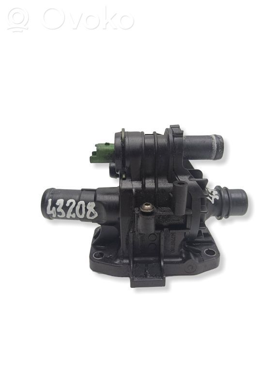 Peugeot 307 Termostats / termostata korpuss 