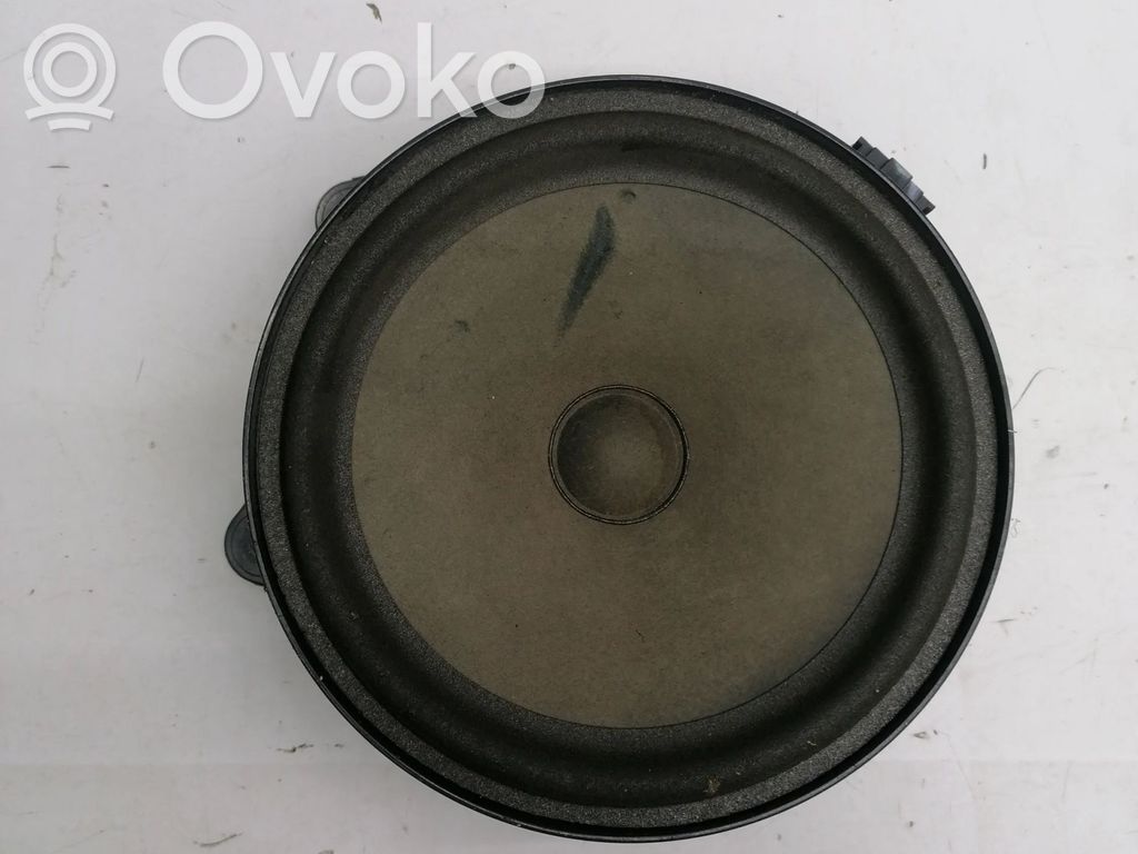 Audi A2 Front door speaker 