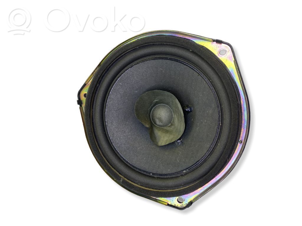 Mazda 2 Altavoz de la puerta delantera 