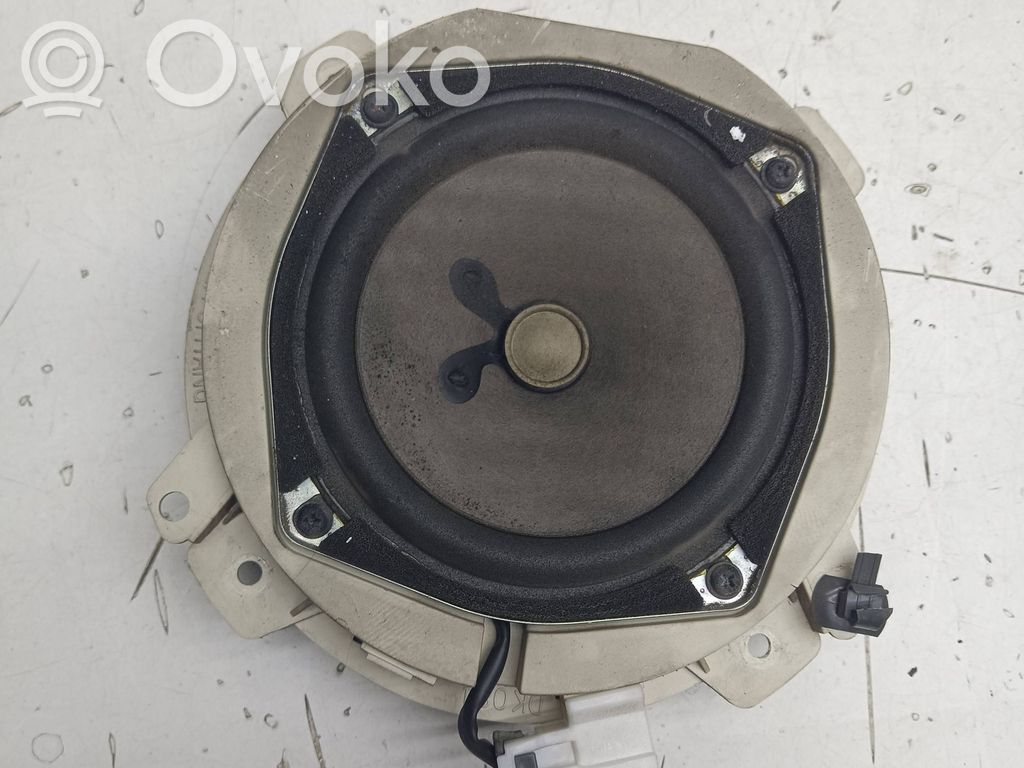 KIA Picanto Front door speaker 