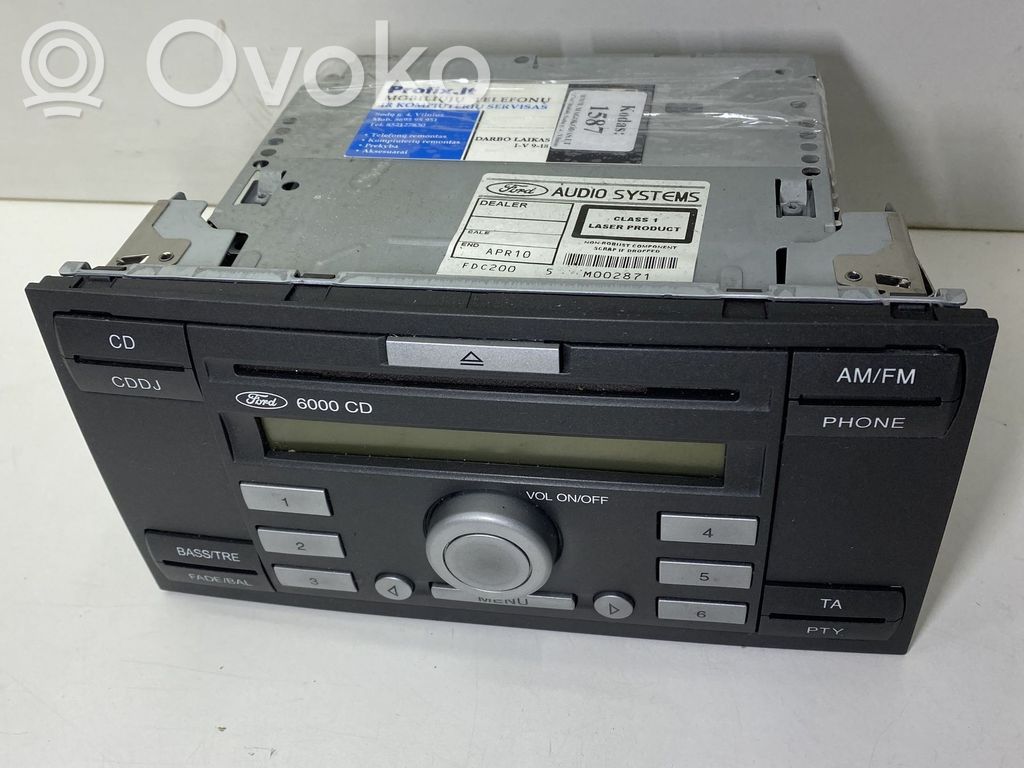 Ford Focus Radio/CD/DVD/GPS head unit 