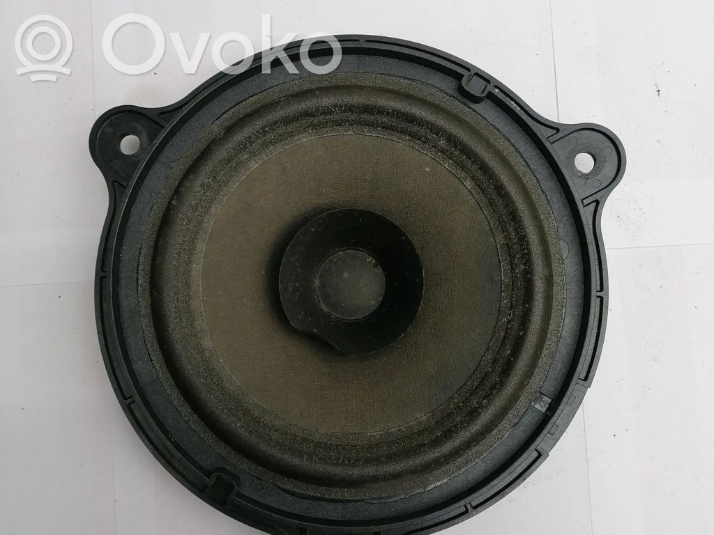 Nissan Primera Altavoz de la puerta delantera 