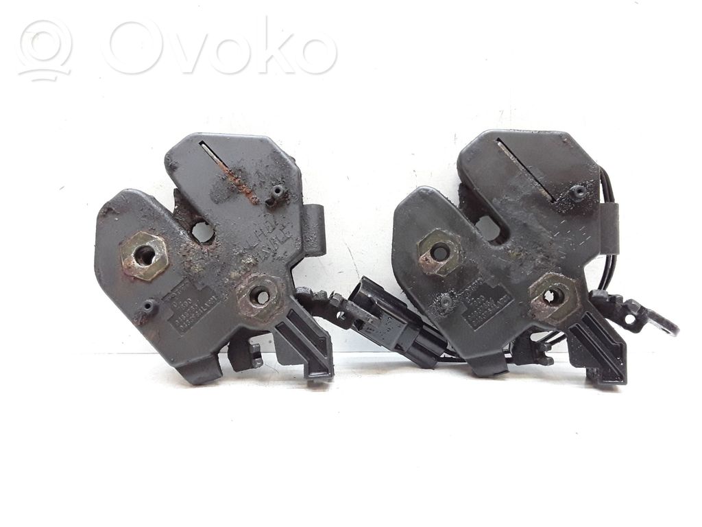 Volvo XC90 Engine bonnet/hood lock/catch 