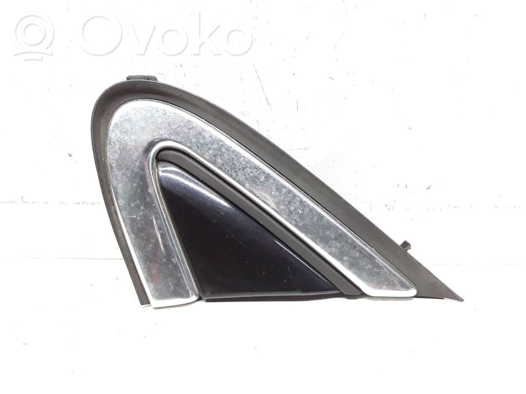 Volvo V40 Ornament geam ușă față 