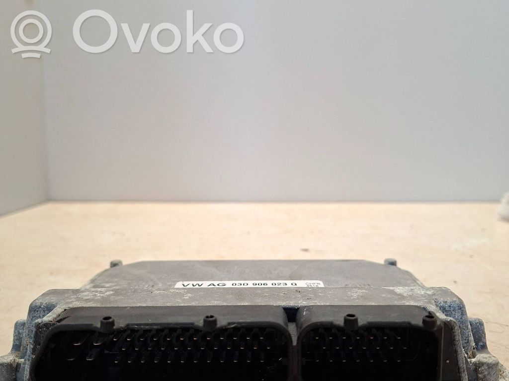 Volkswagen Polo IV 9N3 Engine control unit/module 