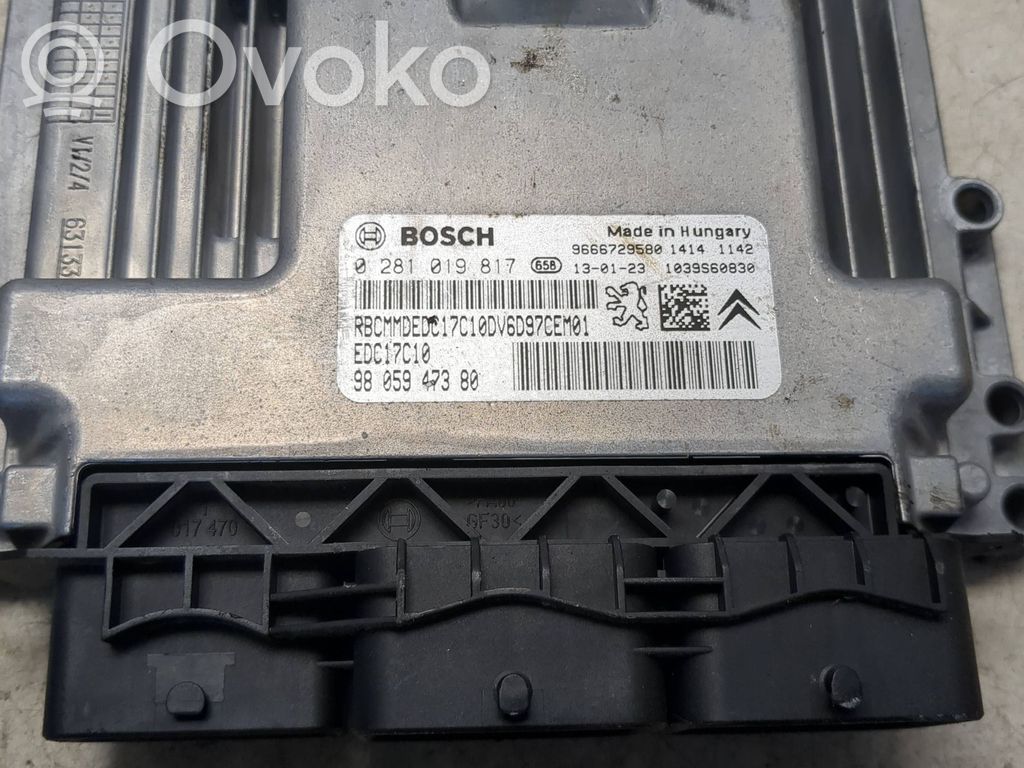 Peugeot 208 I Engine control unit/module 
