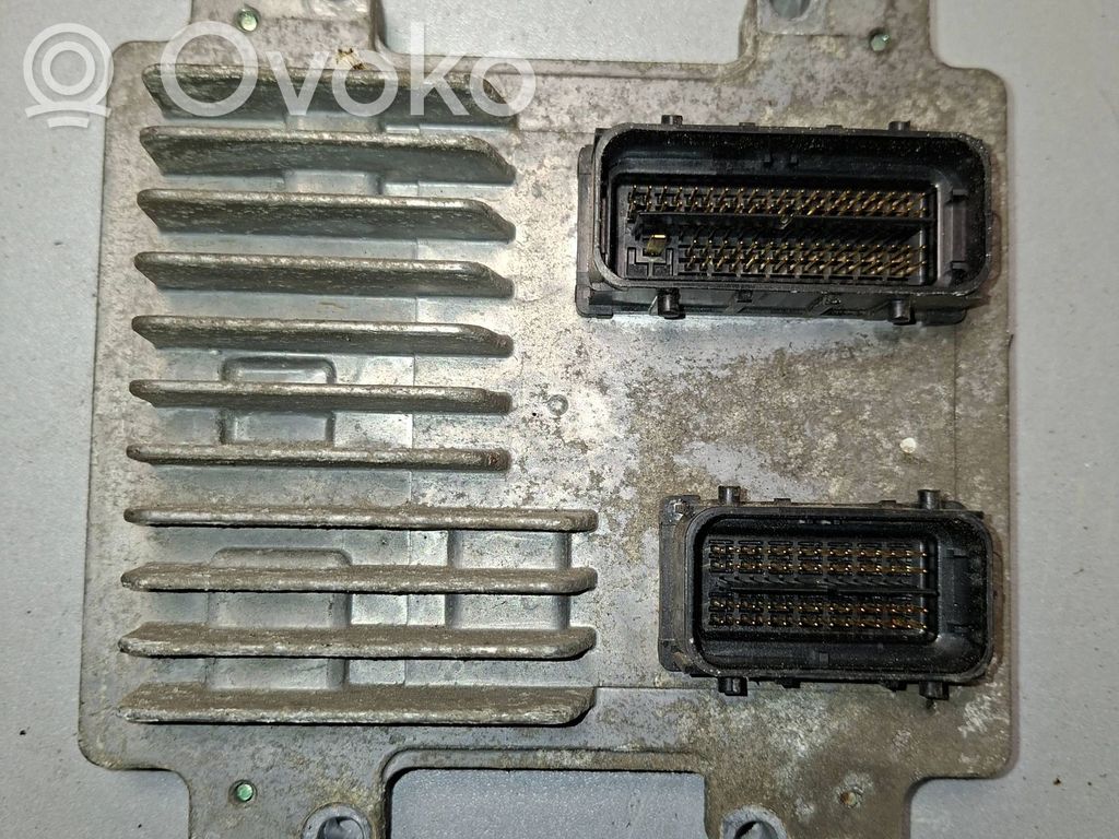 Sterownik / Moduł ECU   12647212,12642927,86A4N5212990052
